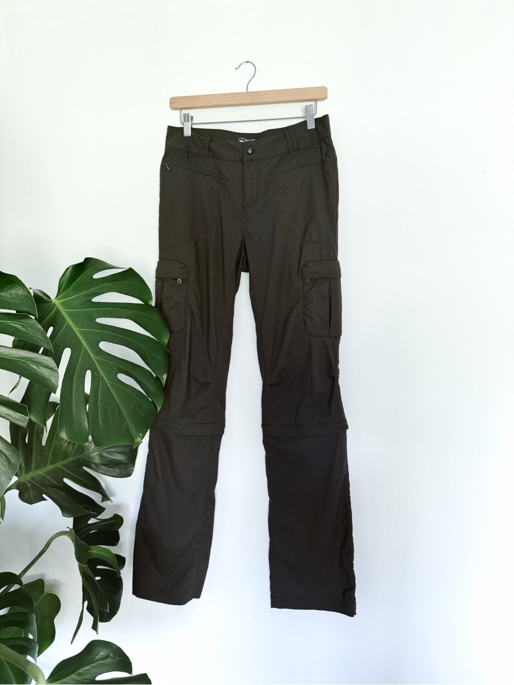 REI Women’s Convertible Cargo Hiking Pant - Size 4 Tall